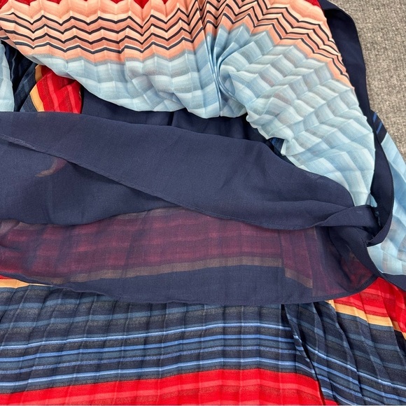 Gracia Dress Sz S Pleated Colorblock Maxi NWT - Picture 15 of 17